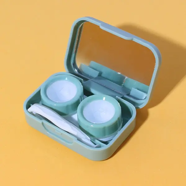 Nice Day Bear Lens Travel Kit (Green) - Image 2